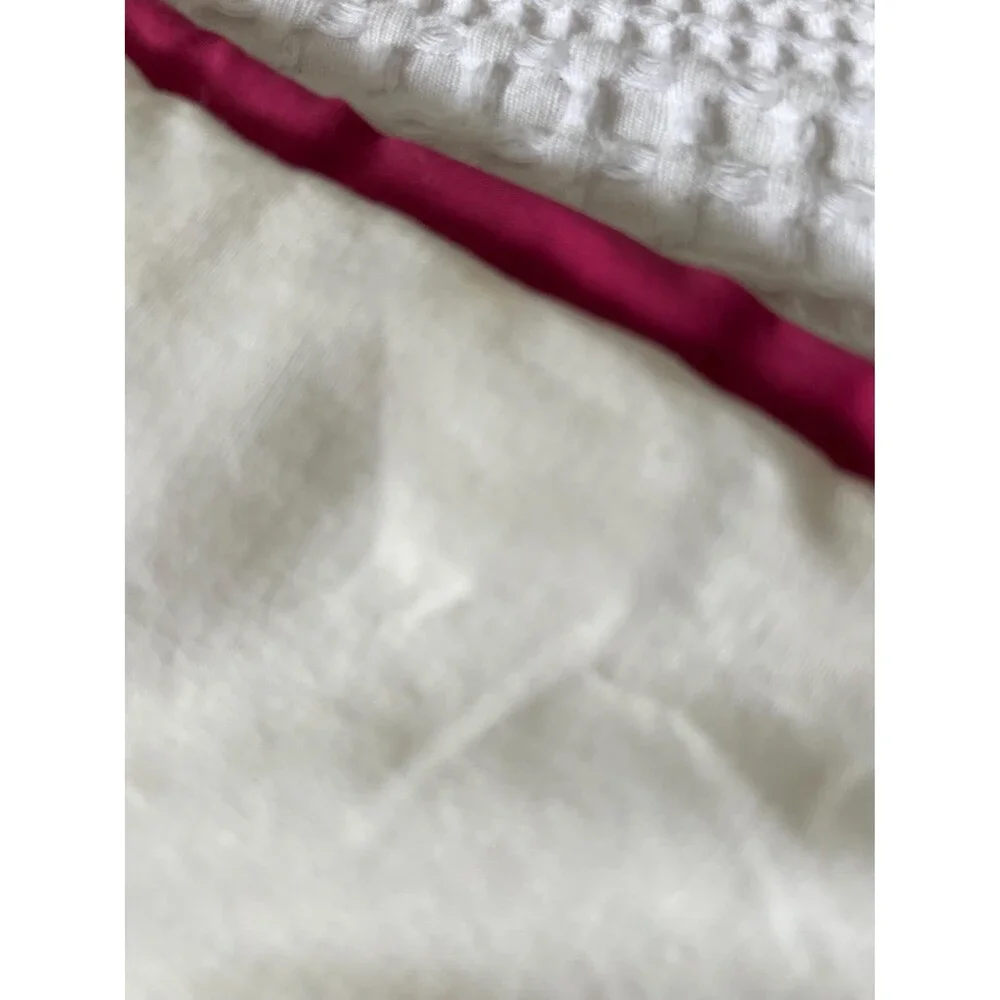 Hand Tied Nine Patch Quilt: Leaf & Grapevine Pattern, Fleece Back